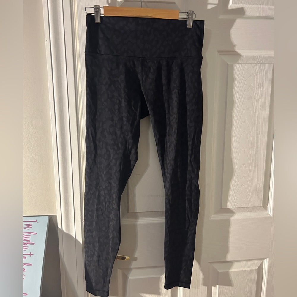 Lulu lemon align black leopard print 25 inch leggings